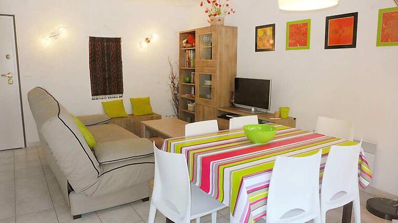 Photo of Bedroom in Saint-Cyr-sur-Mer