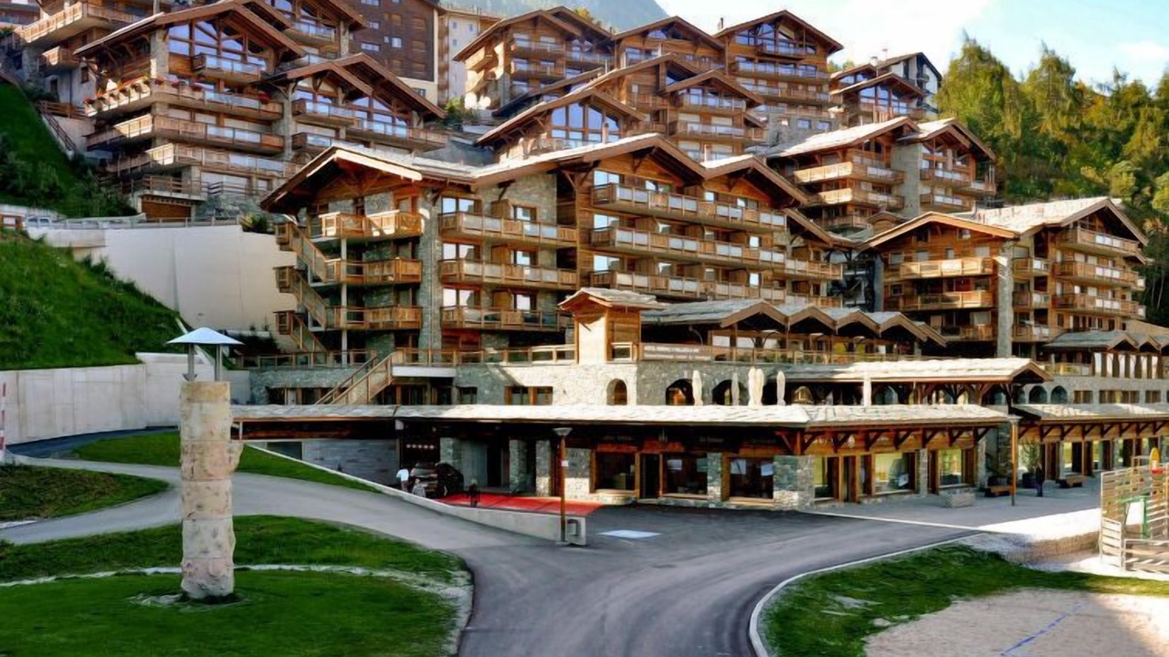 Photo of Outdoor in Saint-Pierre-de-Clages