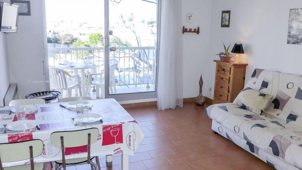 Photo of Livingroom in Le Port