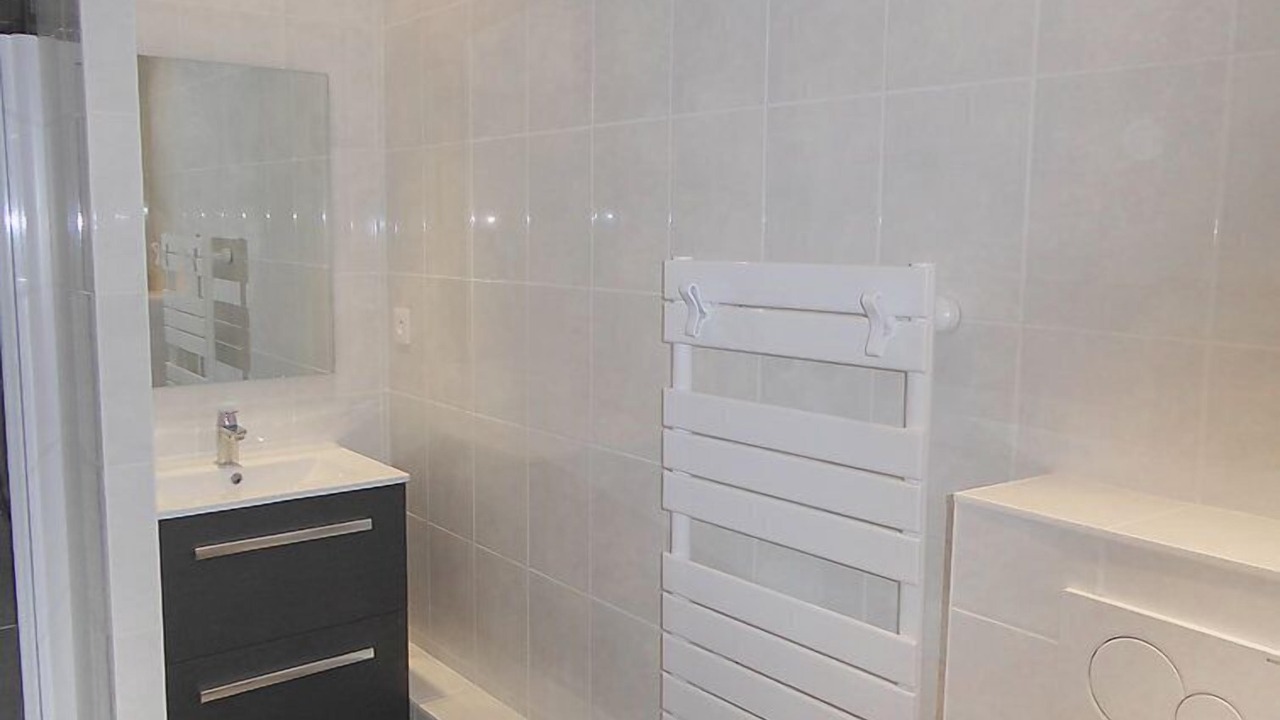 Photo of Bathroom in Rocabey - Alsace - Gare