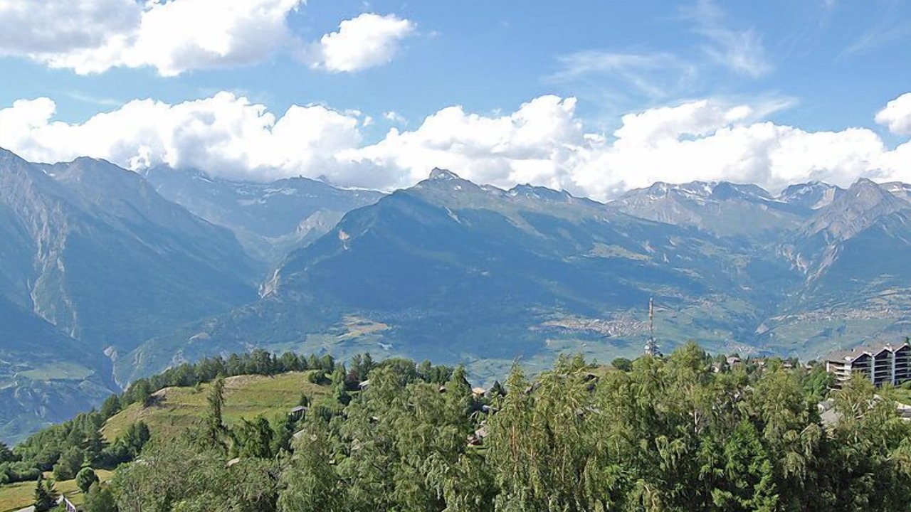Photo of Others in Saint-Pierre-de-Clages