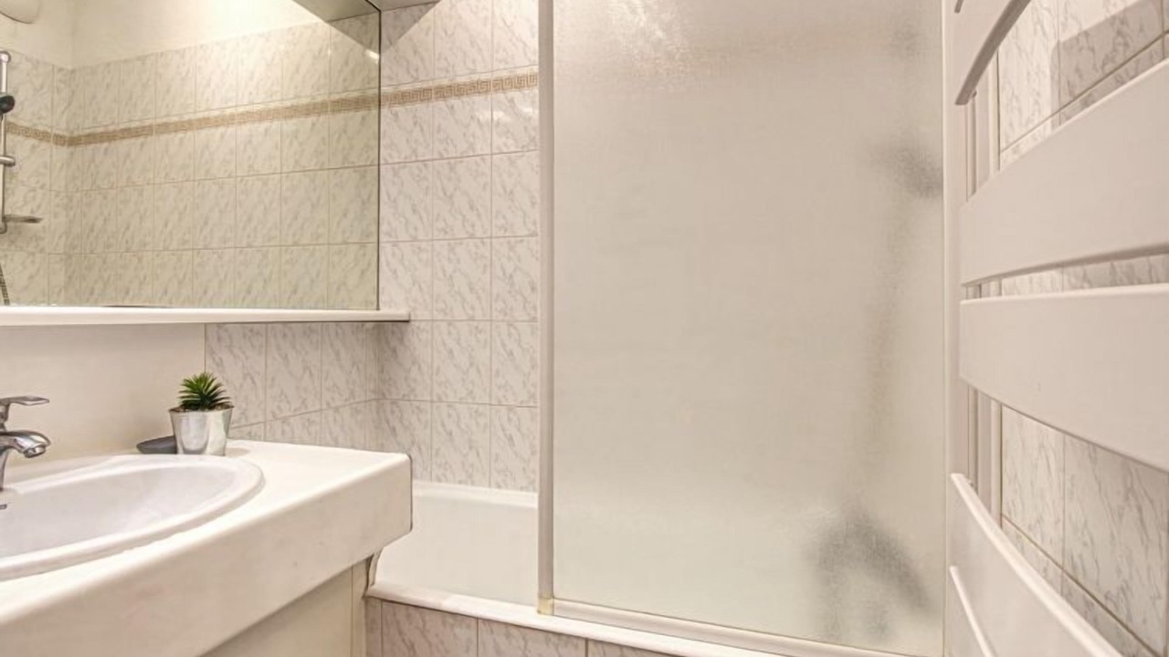 Photo of Bathroom in Frejus Port