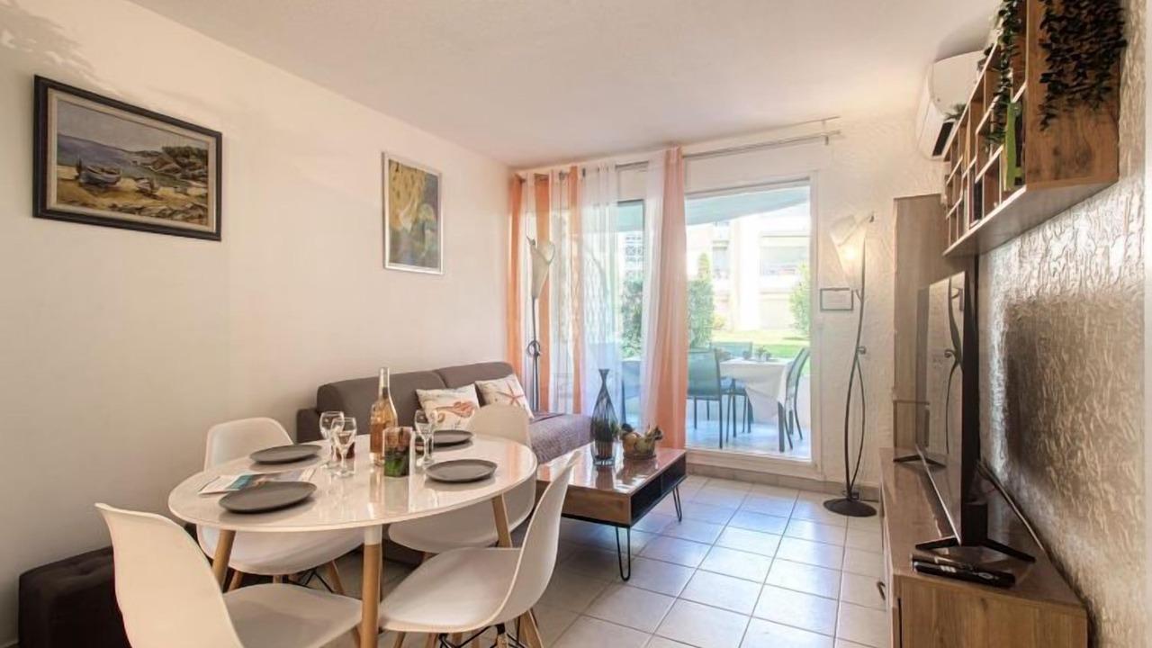 Photo of Livingroom in Frejus Port