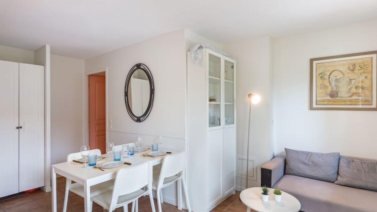 Photo of Livingroom in Cavaliere Beach