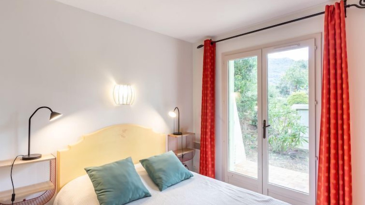 Photo of Others in Cavaliere Beach