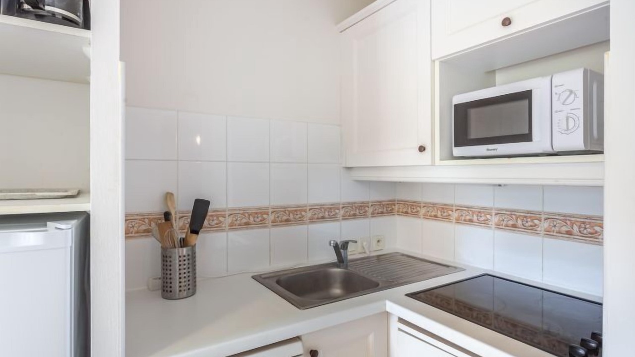 Photo of Bedroom in Cavaliere Beach