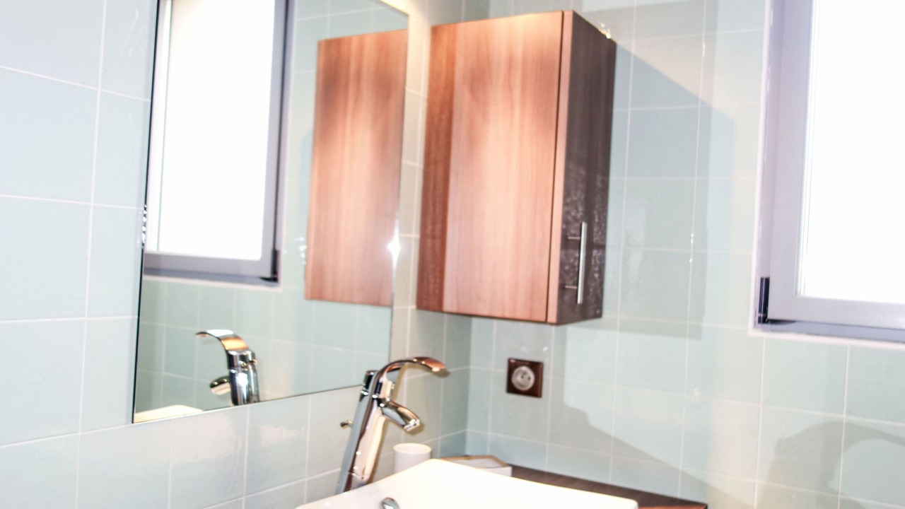 Photo of Bathroom in Saint-Genis