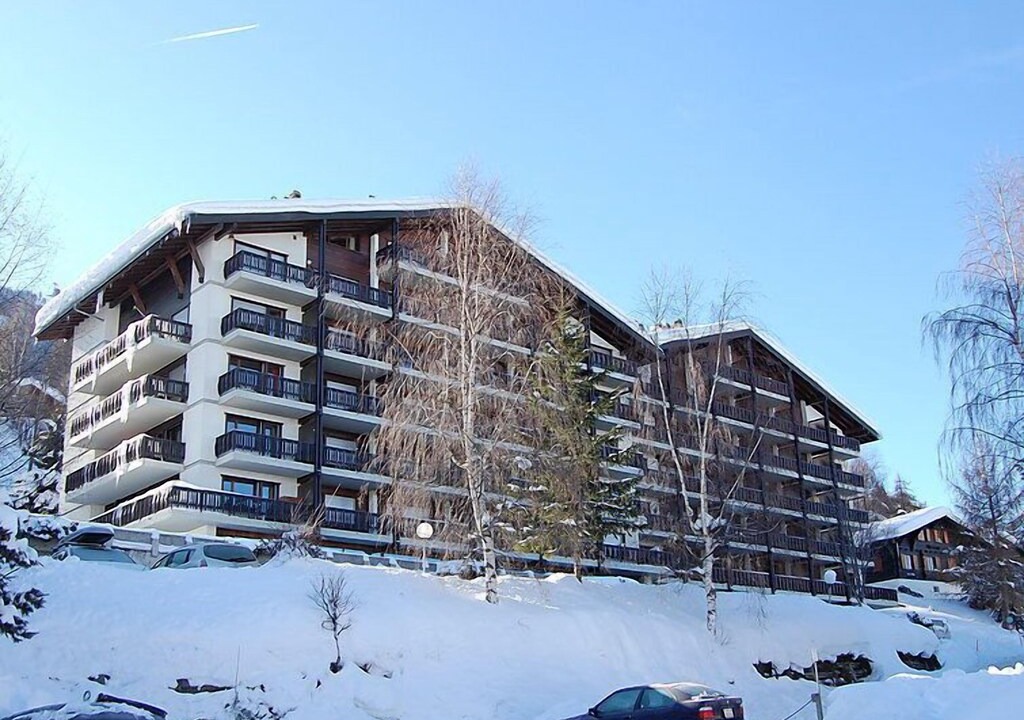 Photo of Buildings in Saint-Pierre-de-Clages