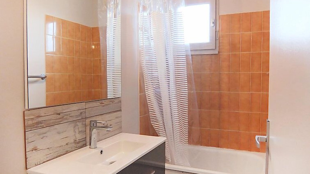 Photo of Bathroom in Saint-Cyprien Plage