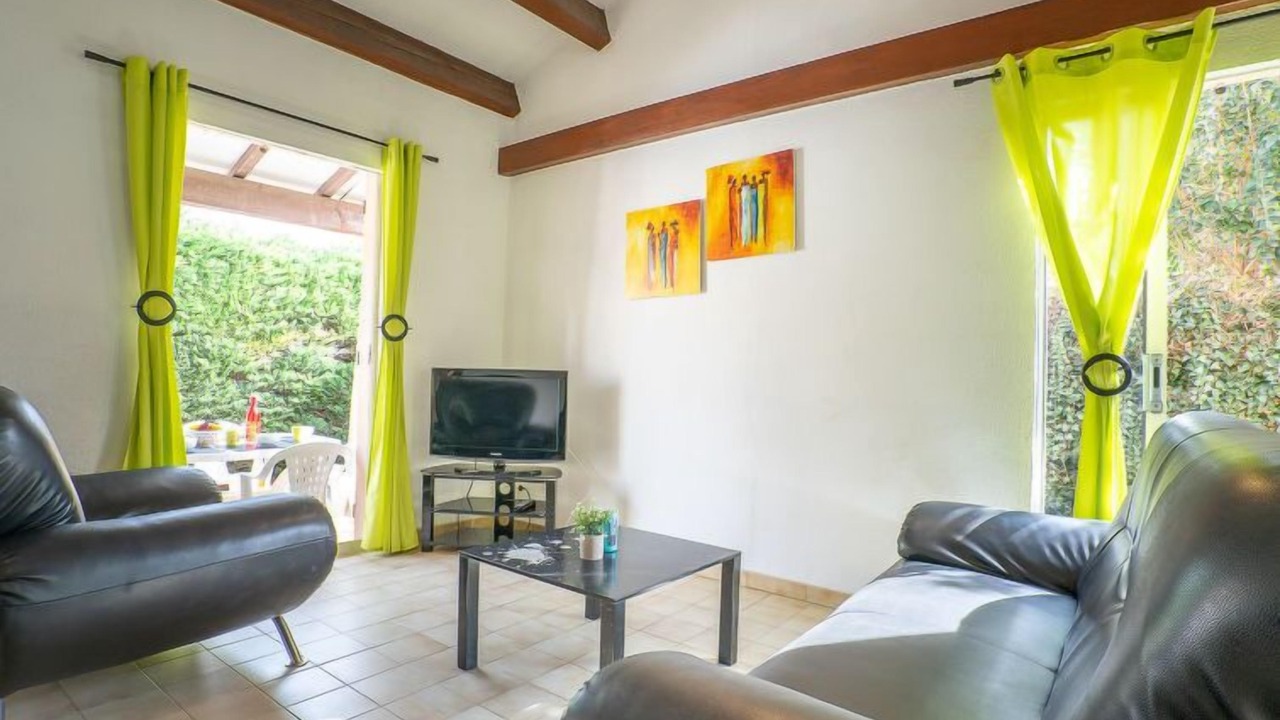 Photo of Livingroom in Sainte-Marie-la-Mer