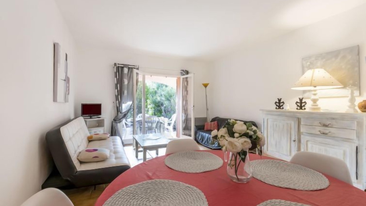 Photo of Livingroom in Cavalaire-sur-Mer