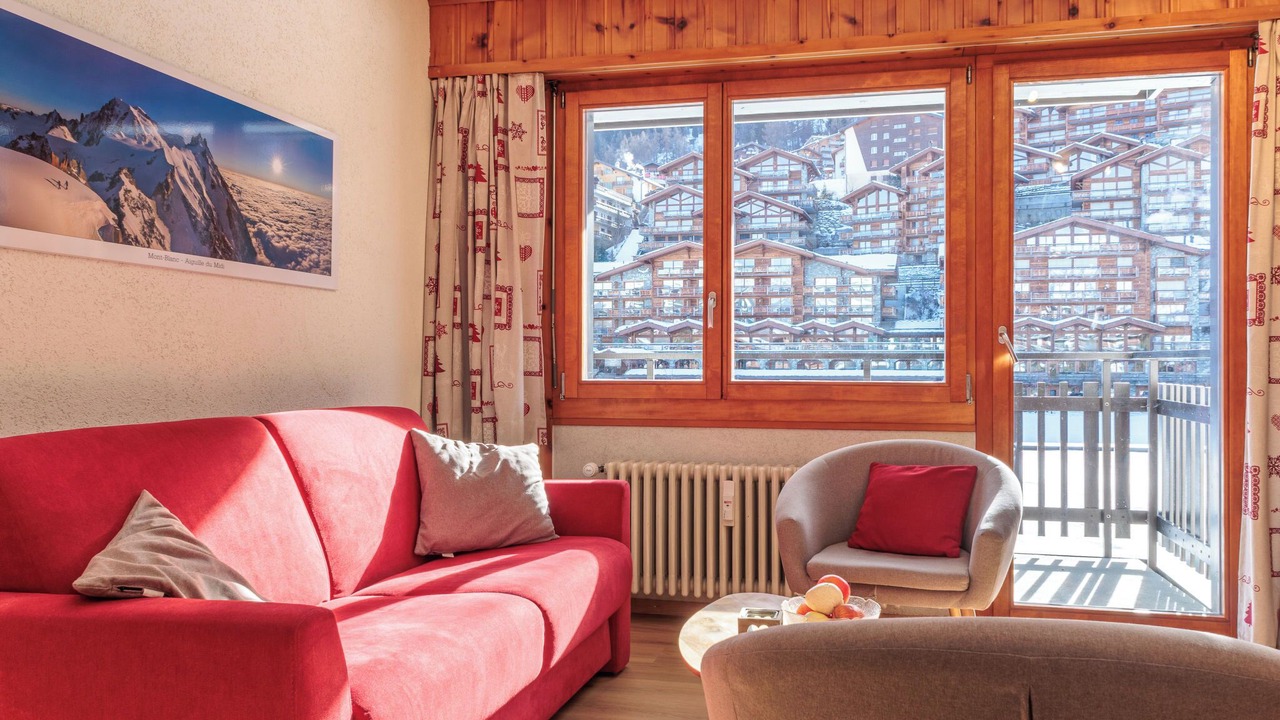 Photo of Livingroom in Saint-Pierre-de-Clages