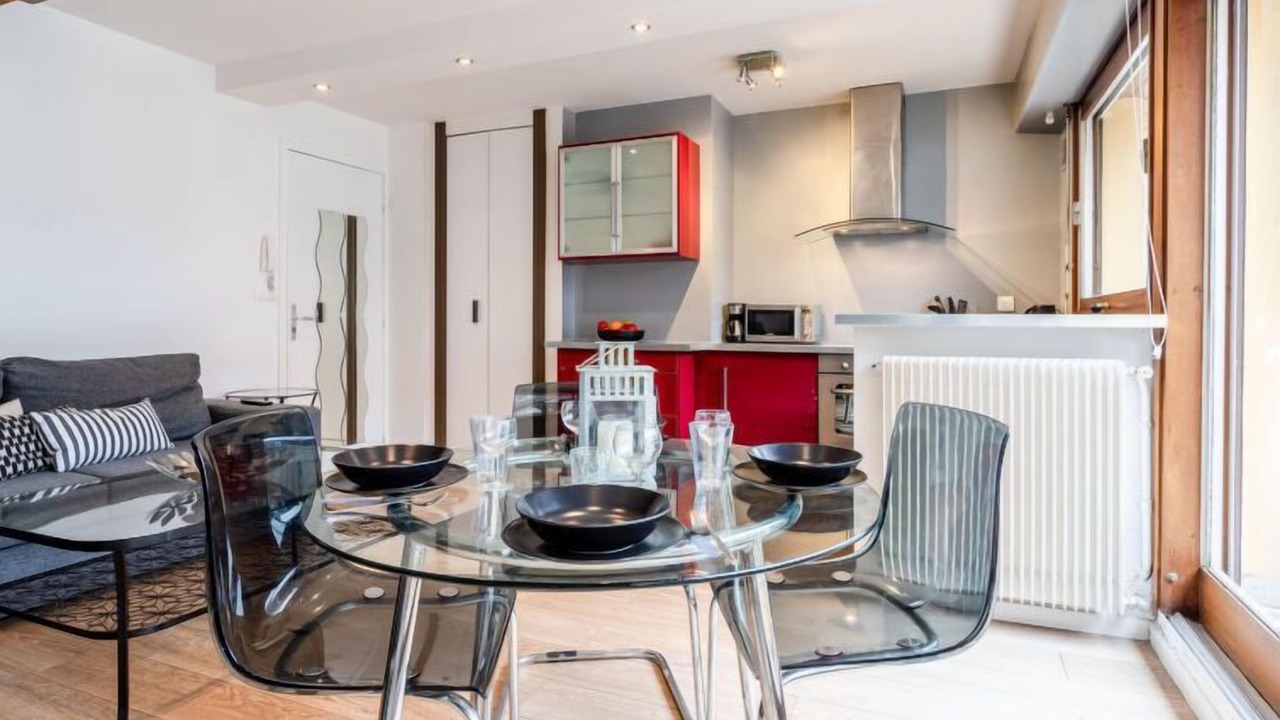 Photo of Bedroom in Deauville City Centre