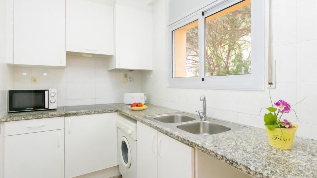Photo of Bedroom in Almadraba-Canyelles