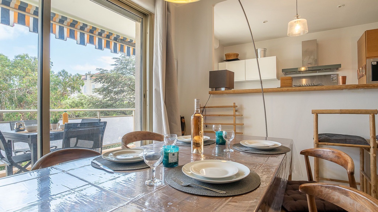 Photo of Bedroom in Cannes