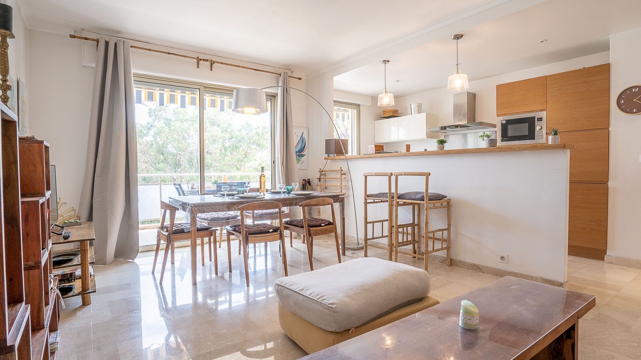 Photo of Bedroom in Cannes