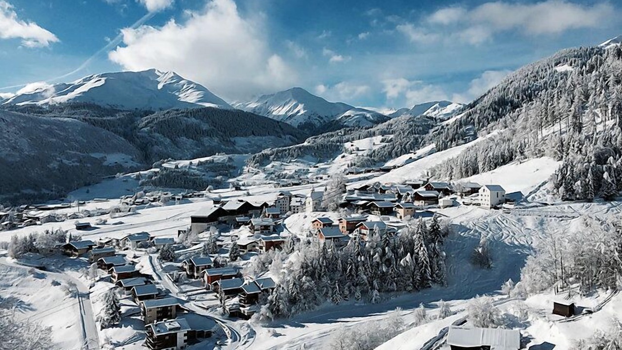 Photo of Others in Acletta