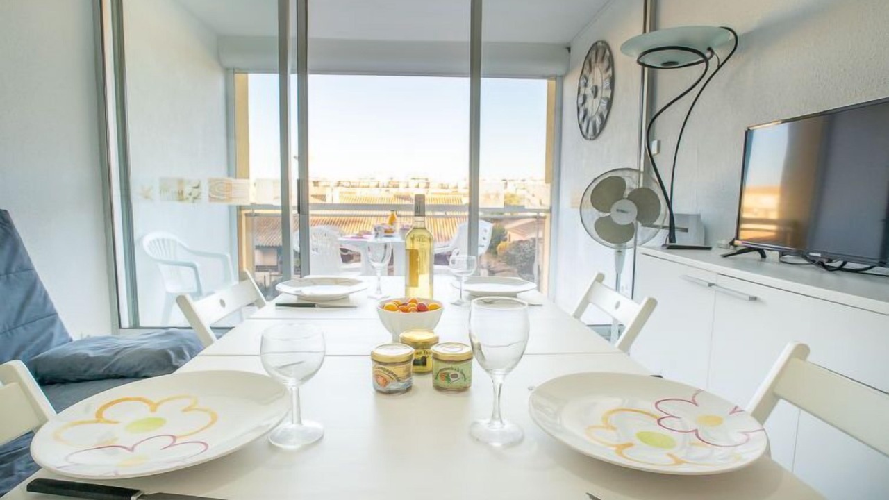 Photo of Bedroom in Le Grau-Du-Roi