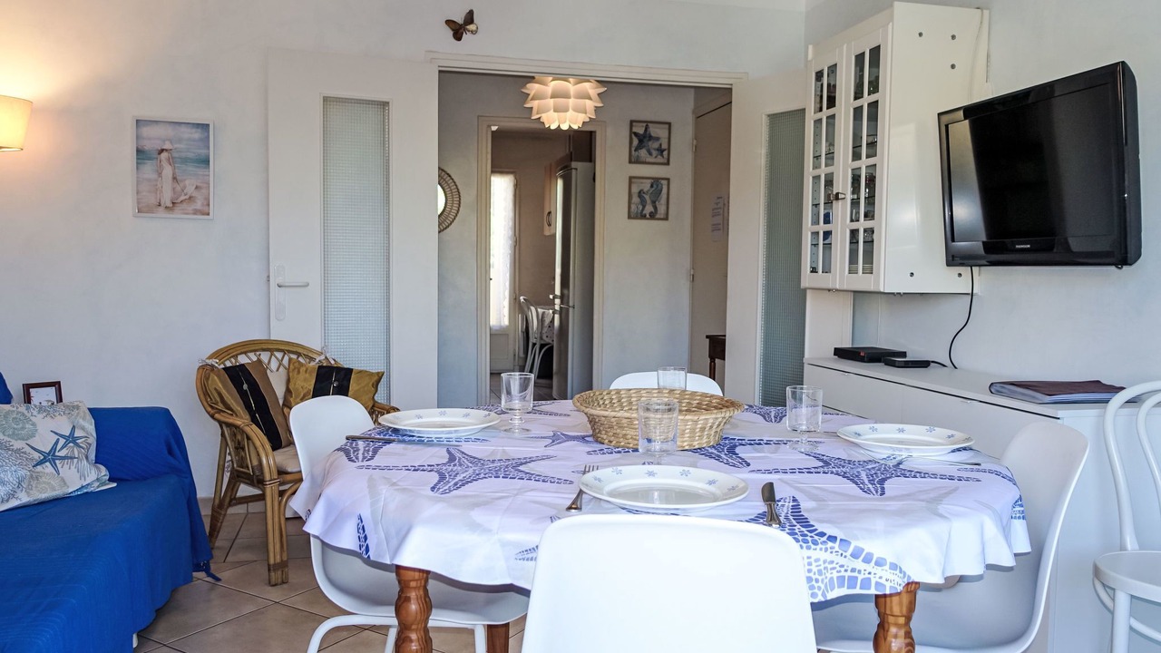 Photo of Bedroom in Six-Fours-les-Plages
