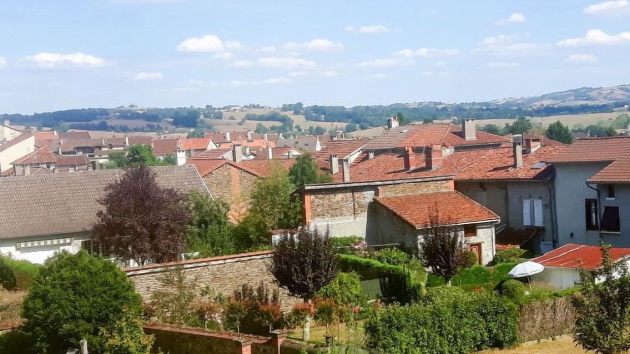 Photo of Others in Maurs