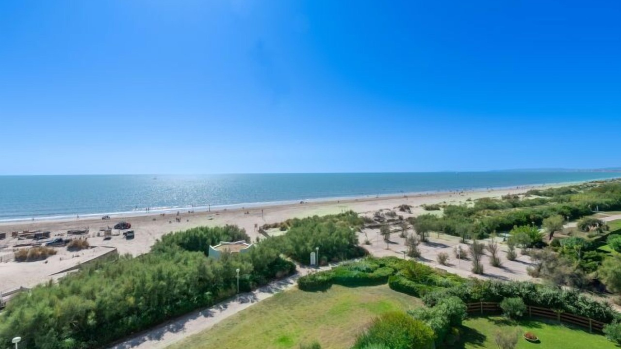 Photo of Others in Le Couchant