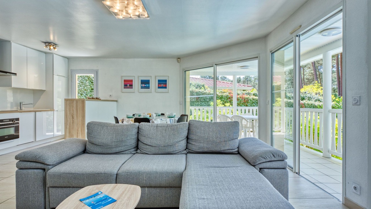 Photo of Livingroom in Lacanau-Ocean