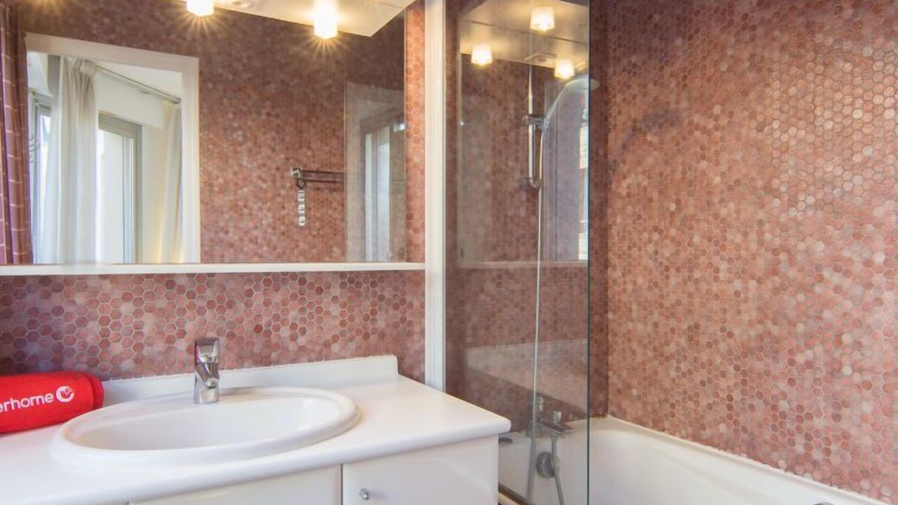 Photo of Bathroom in Dinard