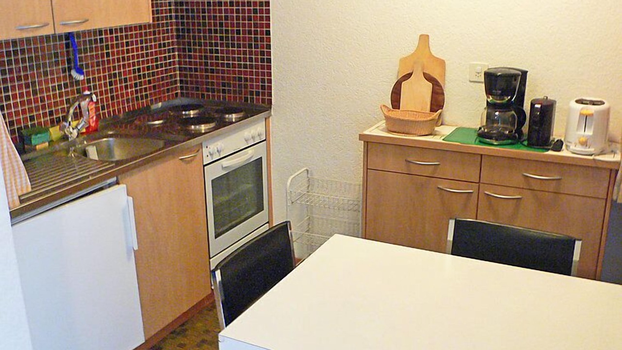 Photo of Others in Taesch