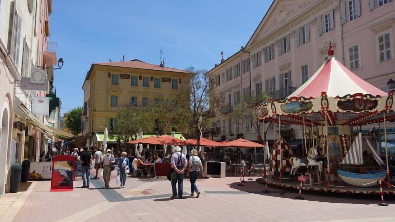 Photo of Others in Old Town