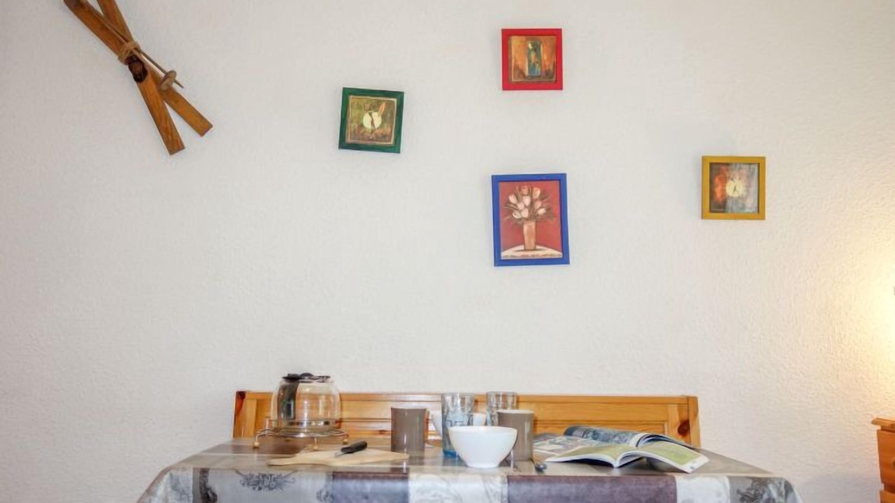 Photo of Bedroom in Demi-Quartier