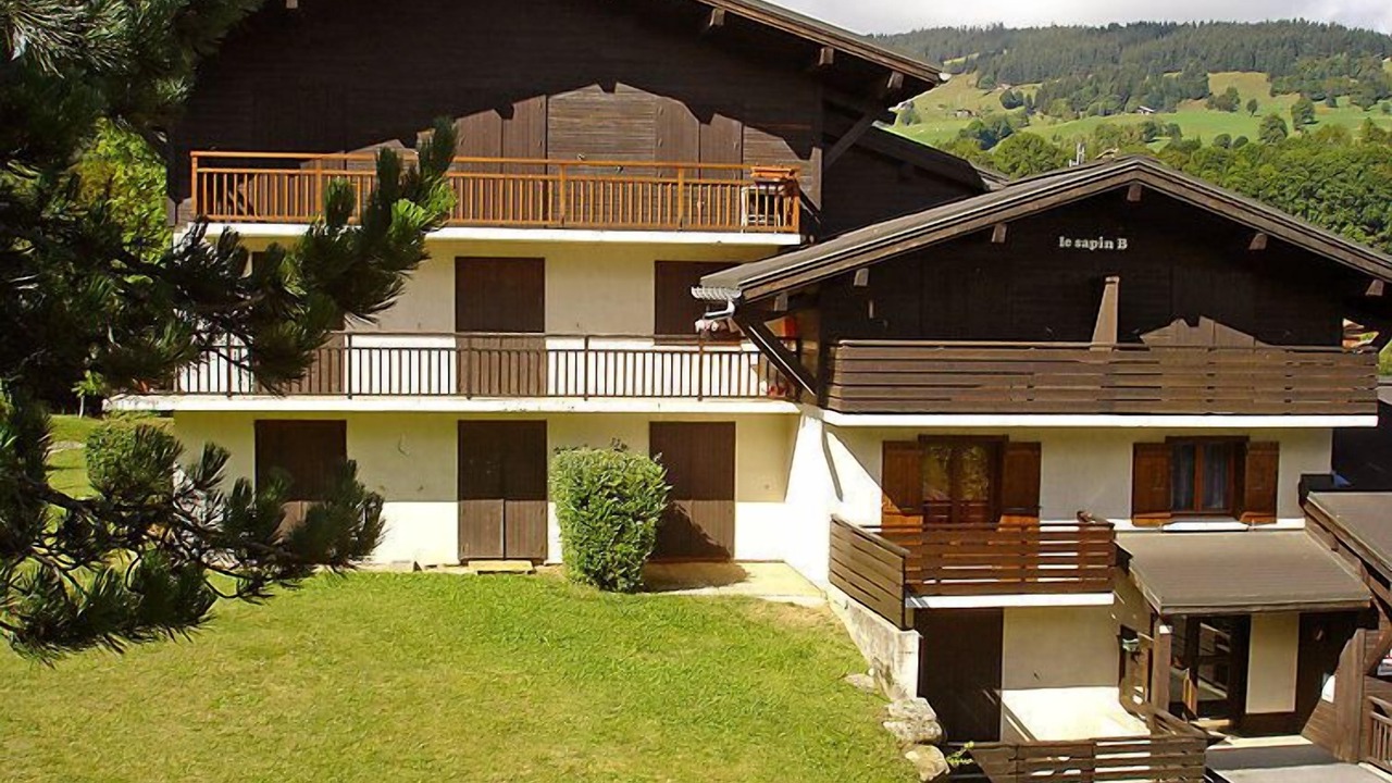 Photo of Outdoor in Demi-Quartier