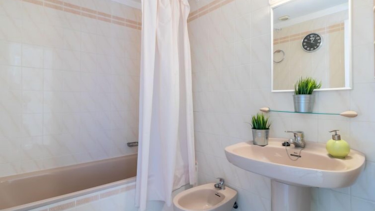 Photo of Bathroom in Empuriabrava