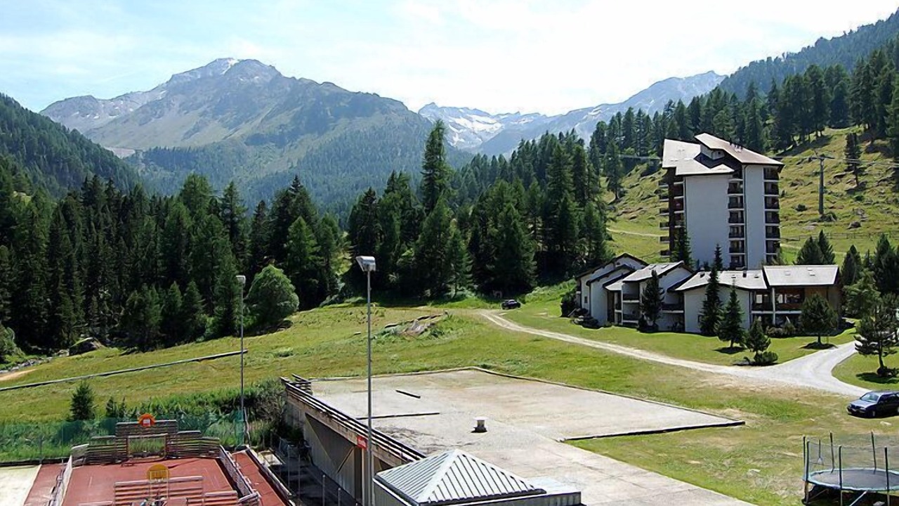 Photo of Others in Noveli