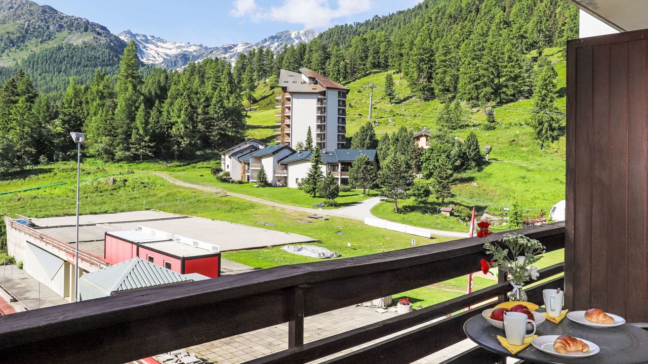 Photo of Others in Noveli