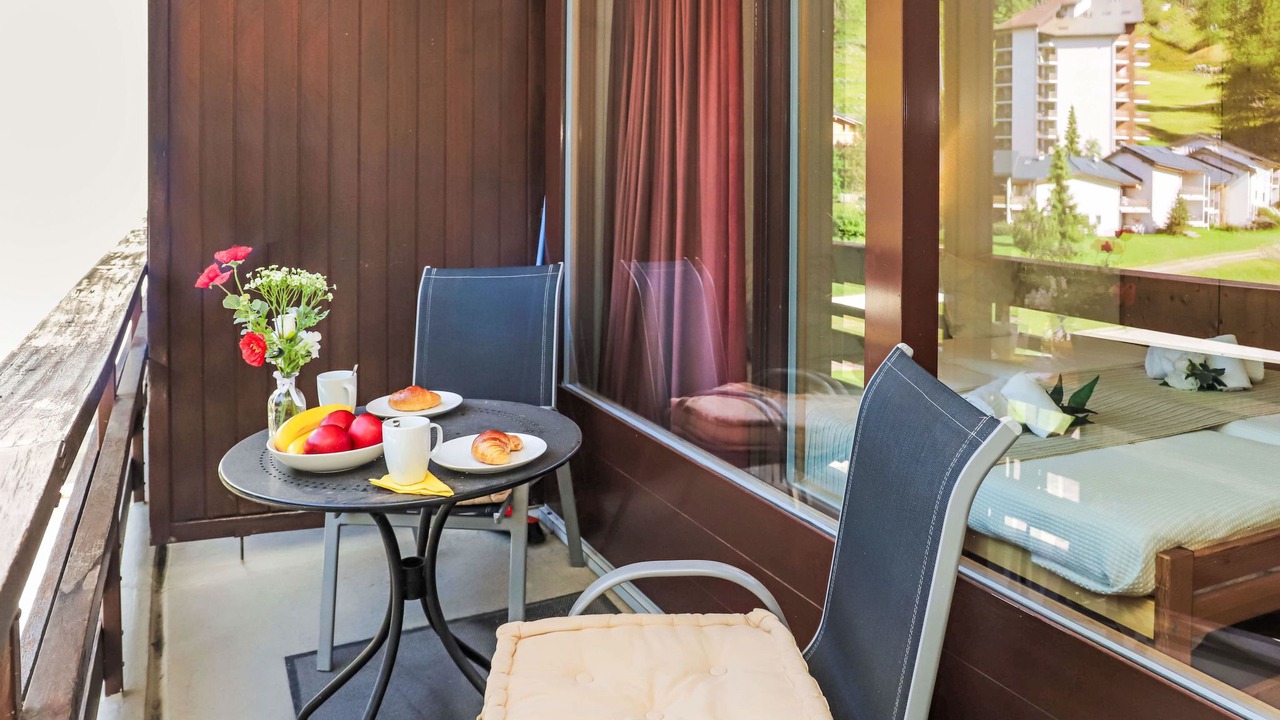 Photo of Others in Noveli