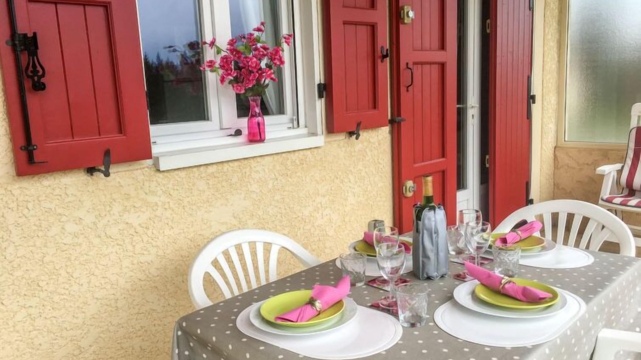 Photo of Others in Monlet