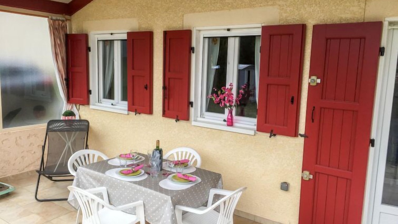 Photo of Others in Monlet