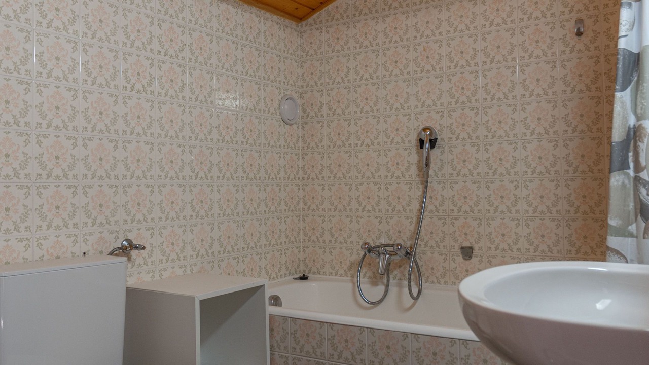 Photo of Bathroom in Saint-Pierre-de-Clages