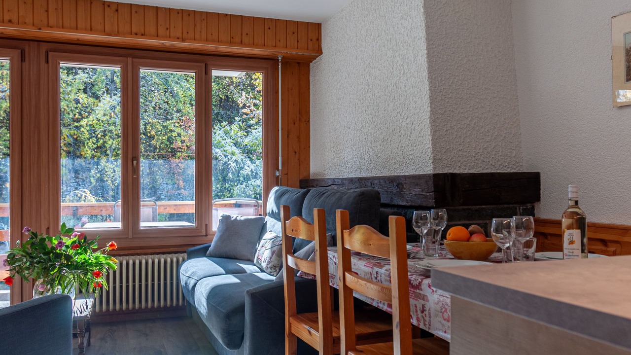 Photo of Livingroom in Saint-Pierre-de-Clages