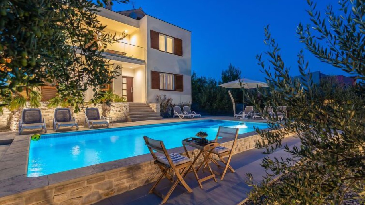 Photo of Outdoor in Brodarica