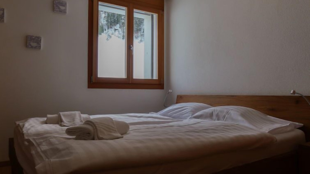 Photo of Others in Noveli