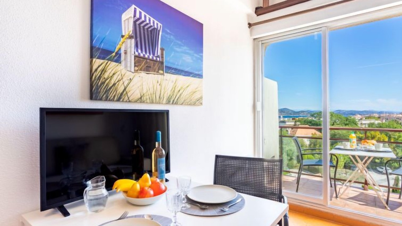 Photo of Bedroom in Saint-Tropez