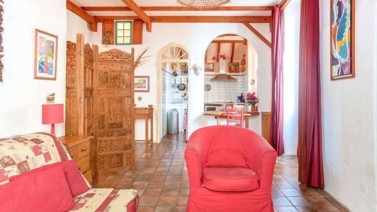 Photo of Livingroom in Old Town