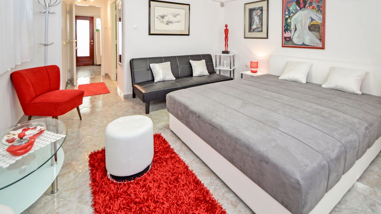 Photo of Livingroom in Sarsoni