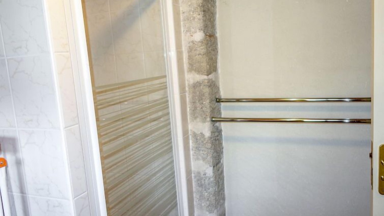 Photo of Bathroom in La Chapelle-aux-Saints