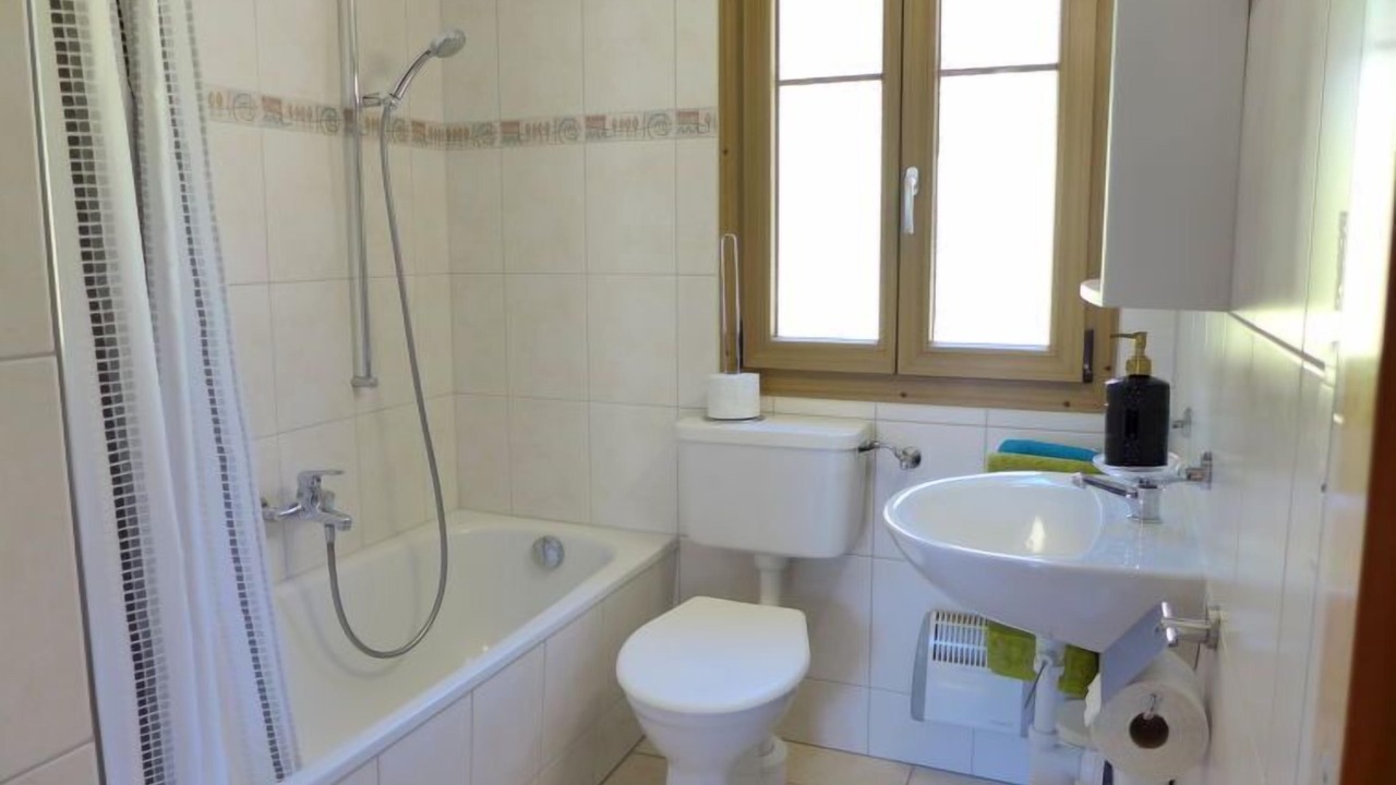 Photo of Bathroom in Inden