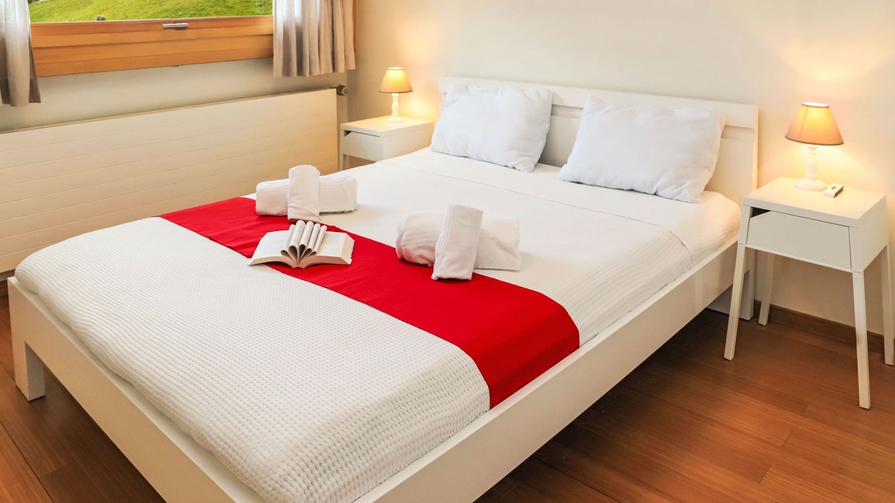 Photo of Others in Noveli