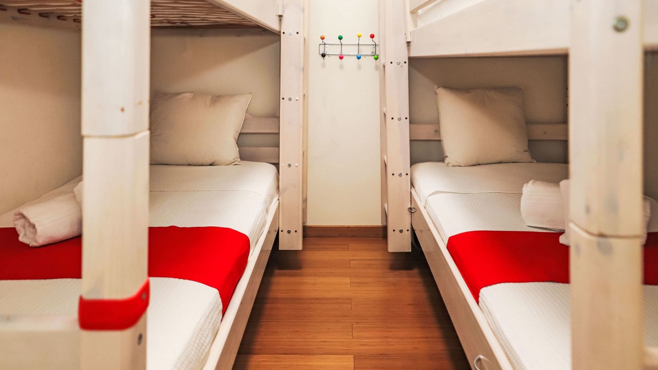 Photo of Others in Noveli