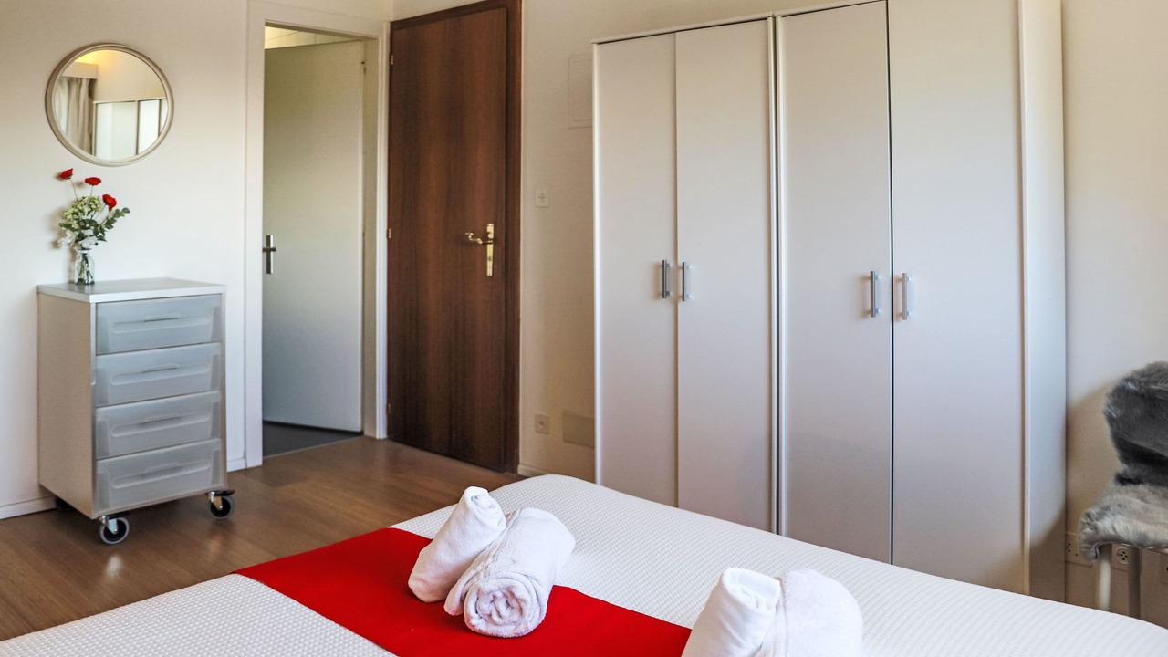 Photo of Others in Noveli