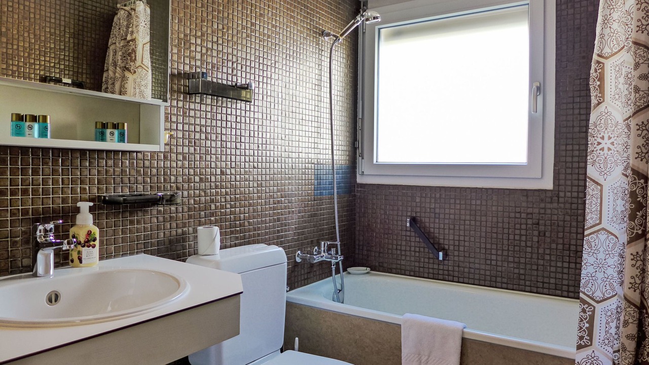 Photo of Bathroom in Central Interlaken